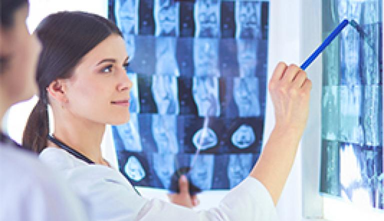 La radiographie standard, examen de référence pour les arthrosiques